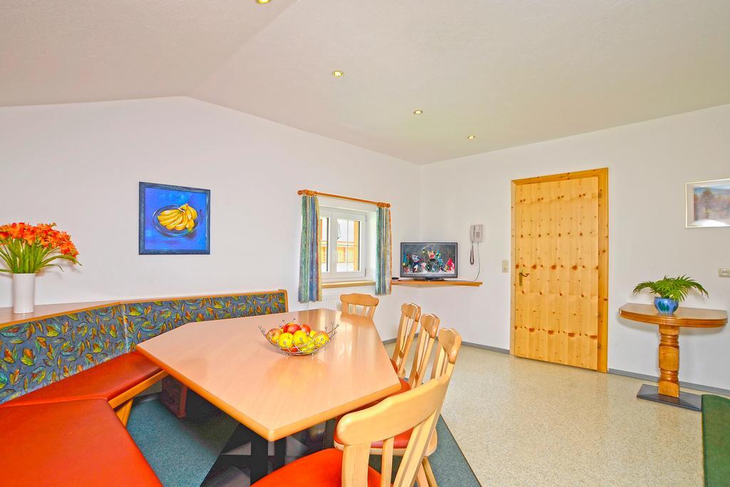 Ferienwohnung In - A 090.010-11 Appartement Ischgl